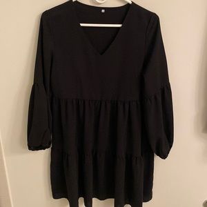 Black long sleeve mini dress!